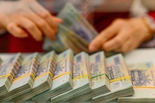CBCCVC nhận thêm lên đến 1,8 lần mức lương ngạch, bậc, chức vụ và không quá bao nhiêu lần quỹ lương cơ bản của cán bộ công chức viên chức, người lao động tại Nghị quyết 08?