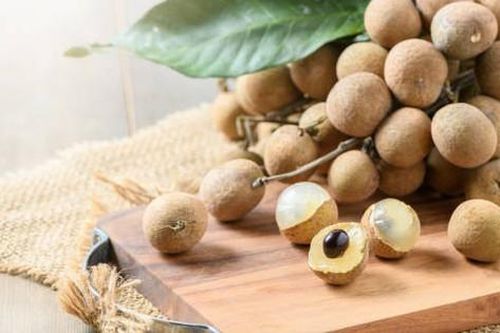 6 nhóm người nên hạn chế hoặc tránh ăn quả nhãn