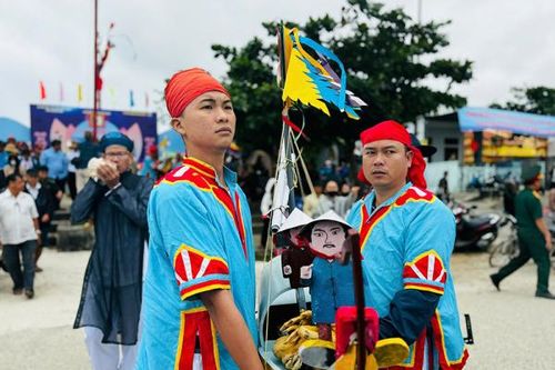 Trầm hùng trong tiếng ốc u