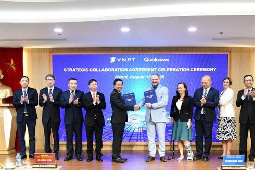 VNPT - QUALCOMM ký kết hợp tác chiến lược