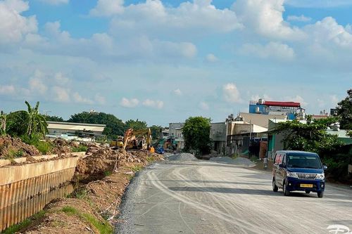 Dự án kênh Tham Lương - Bến Cát - rạch Nước Lên: Nơi sắp thông xe, nơi cỏ mọc um tùm