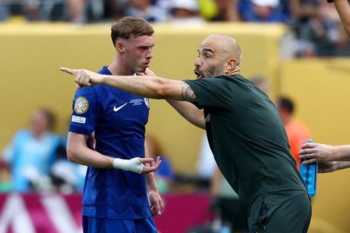 Chelsea suýt bị loại khỏi Champions League