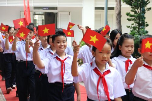 Một tỉnh cho toàn bộ học sinh mặc đồng phục giống nhau