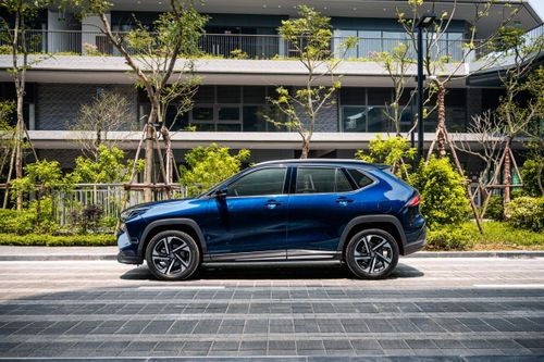 Xe Nhật áp đảo thị trường hybrid Việt