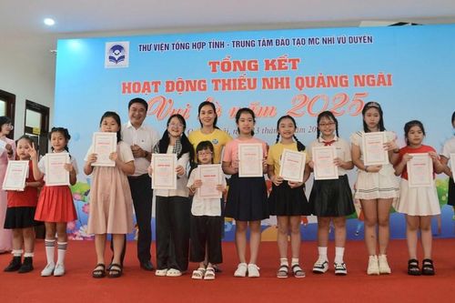 Sôi nổi hoạt động hè ở Thư viện Tổng hợp Quảng Ngãi