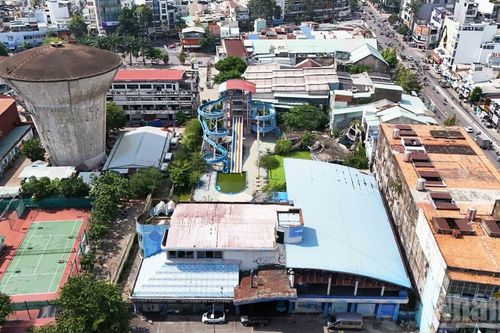 Cảnh hoang tàn công viên nước Đại Thế Giới sau 5 năm không sử dụng