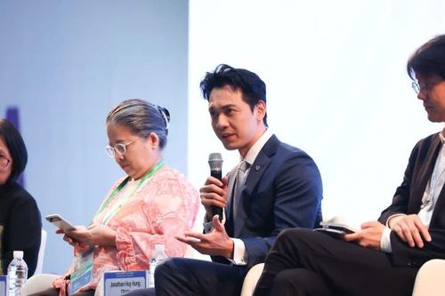 Chủ tịch ACB Trần Hùng Huy góp tiếng nói doanh nghiệp Việt Nam trên diễn đàn khu vực APEC