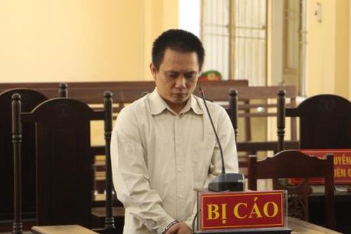 Côn đồ lãnh án!
