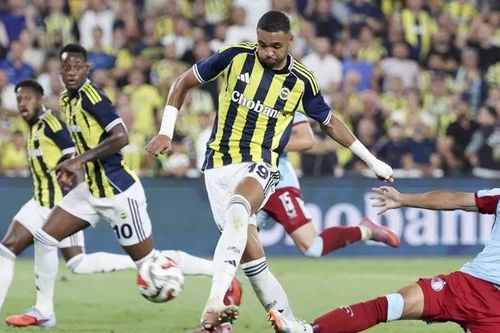 Fenerbahce của Mourinho ngược dòng vào vòng play-off