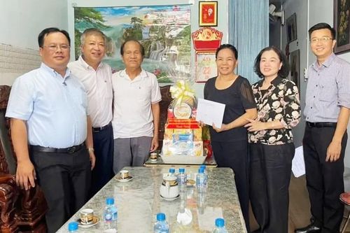 Khát vọng vươn mình từ vùng đất ven kênh