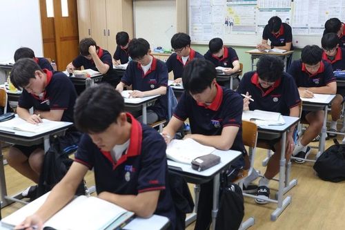 Chiến lược học tập mới của học sinh Hàn Quốc