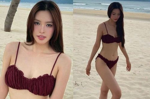 Hoa hậu Tiểu Vy khoe vóc dáng cực phẩm với bikini