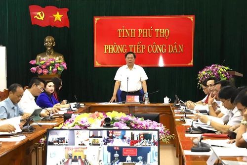 Chủ tịch tỉnh Phú Thọ chỉ đạo xử lý vụ việc tại chợ trung tâm xã Lương Sơn