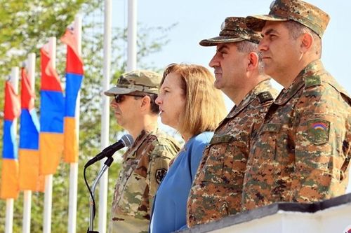 Ngày càng rời xa Nga, Armenia tập trận chung với Mỹ