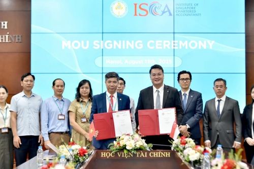 Việt Nam-Singapore 'bắt tay' phát triển nguồn nhân lực chất lượng cao trong lĩnh vực kế toán, kiểm toán và tài chính