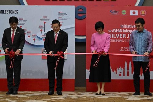 Tọa đàm và Triển lãm kỷ niệm 25 năm Sáng kiến hội nhập ASEAN