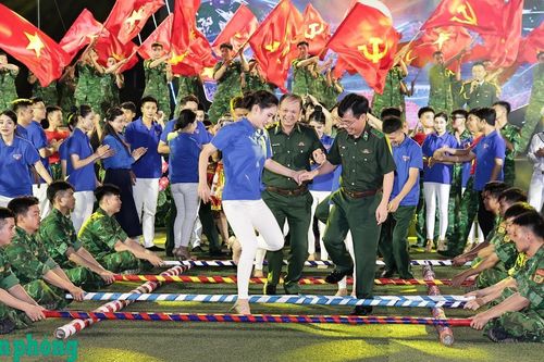 Tuổi trẻ BĐBP rèn đức, luyện tài, xung kích, sáng tạo, vững bước dưới cờ Đảng