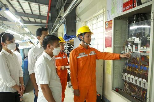 Bài 2: Tiết kiệm điện là cần thiết, nhưng đã thực sự thành thói quen?