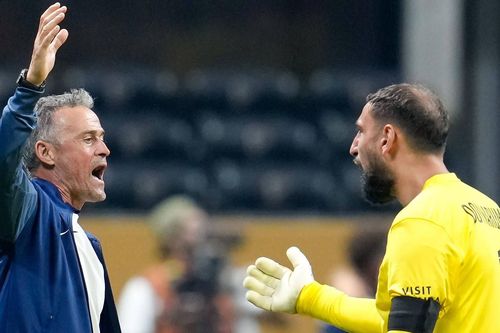 Donnarumma mắng PSG, Luis Enrique nói lý do đuổi người hùng Cúp C1