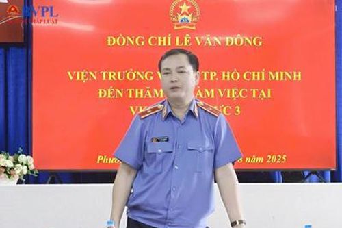 Viện trưởng VKSND TP Hồ Chí Minh làm việc tại VKSND Khu vực 3