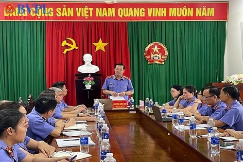 Lãnh đạo VKSND tỉnh Đồng Nai làm việc với VKSND Khu vực 4