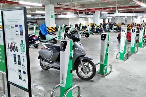 Pin xe máy điện đạt chuẩn có lo cháy nổ?