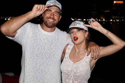 Travis Kelce ví Taylor Swift như 'vận động viên ưu tú'