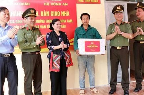 Ổn định an cư, người dân tự tin vươn lên thoát nghèo