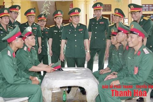Xây dựng lực lượng vũ trang tỉnh vững mạnh toàn diện, 'mẫu mực, tiêu biểu'