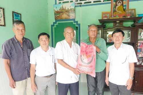 Bí thư chi bộ khéo dân vận