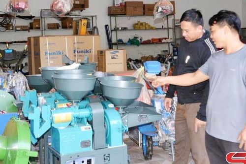 Chiềng Hặc phát triển thương mại, dịch vụ