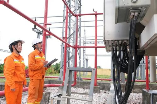Công ty Truyền tải điện 1 đảm bảo cung ứng điện dịp lễ 80 năm Cách mạng tháng tám và Quốc khánh 2/9