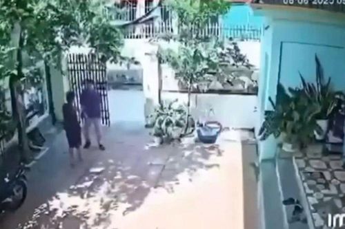 Vụ thầy giáo đến tận nhà tát học sinh: Công an vào cuộc xác minh