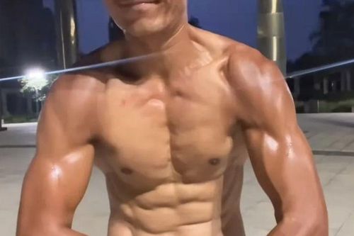 Từ 'kẻ thất bại' trở thành hiện tượng MXH: Người đàn ông thay đổi cuộc đời sau 1.000 ngày tập luyện theo nhân vật manga Nhật