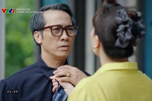 'Có anh, nơi ấy bình yên' tập mới nhất: Thiếu tá Huy điều tra trang trại lợn, Chủ tịch xã Thứ vung tiền giữ ghế