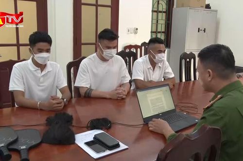 Xử lý nghiêm nhóm thanh niên giả gái rồi dựng cảnh 'nhạy cảm' câu view, câu like