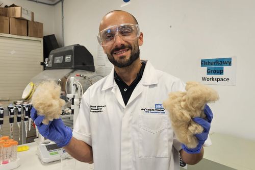 Kem đánh răng từ tóc: Giải pháp đột phá cho men răng