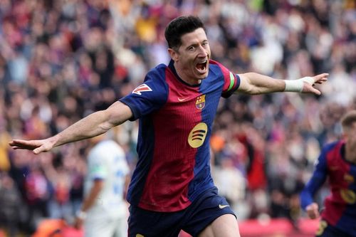 Lewandowski đáp trả lời đề nghị 100 triệu euro