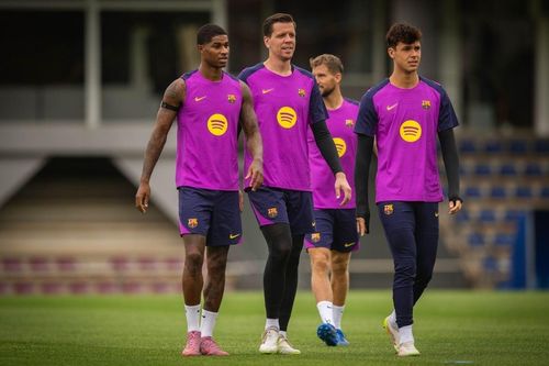 Trò cưng của Ten Hag giúp Rashford tại Barca