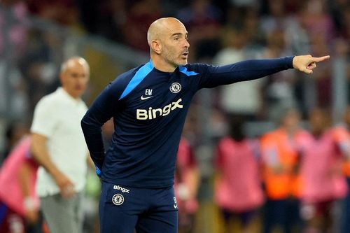 Chelsea vung tiền nhưng vẫn lời