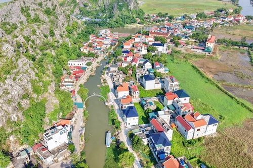 Bình yên làng nổi Kênh Gà