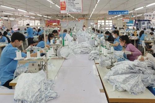Ngành dệt may ứng phó trước bất lợi về thuế