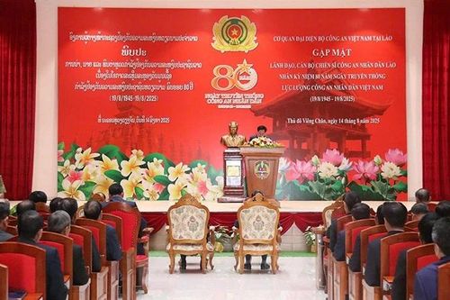 Gặp mặt cựu lưu học sinh Công an Lào từng học tập tại Việt Nam