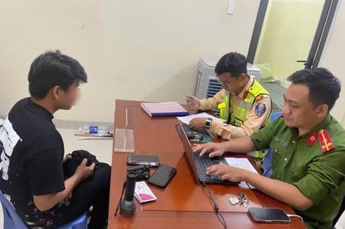 Ngăn chặn kịp thời nhóm đối tượng mang theo hung khí để giải quyết mâu thuẫn trên phố