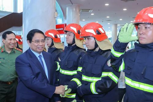 Chú trọng phòng cháy nổ, không 'phó mặc', 'khoán trắng' cho công an