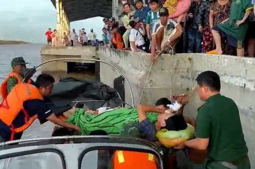 Vĩnh Long: Kịp thời cứu thuyền viên gặp tai nạn lao động trên biển