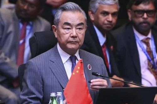 Ấn Độ tăng cường hoạt động ngoại giao với Trung Quốc và Nga giữa lúc căng thẳng với Mỹ