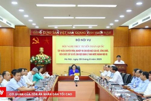 Bộ Nội vụ cử 34 công chức tăng cường về các tỉnh, thành