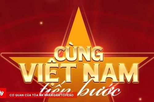 Gần 4.000 người Huế hòa nhịp 'Cùng Việt Nam tiến bước'