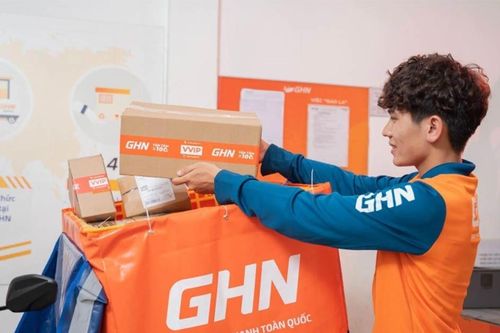 4 'ông lớn' chuyển phát bị phạt vì hành vi cạnh tranh không lành mạnh